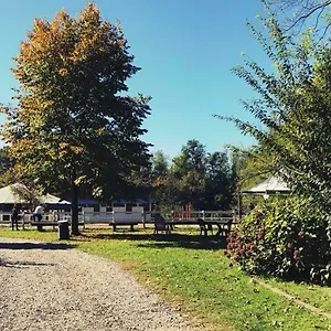 Farm stay La Fornace Centro Ippico, Como